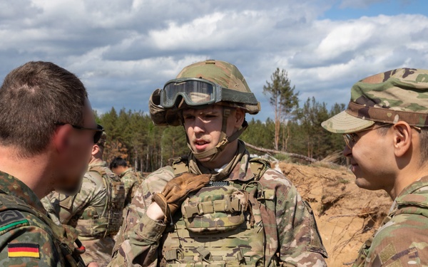 U.S., NATO partner forces conduct mortar fire at Pabradė Training Area, Lithuania