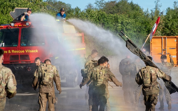 Dragoon Week: 2nd Cavalry Regiment Soldiers conduct decontamination lane training during the Dragoon Charge event
