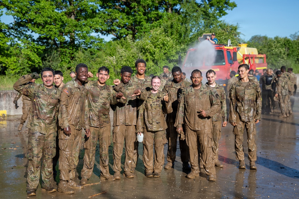 Dragoon Week: 2nd Cavalry Regiment Soldiers conduct decontamination lane training during the Dragoon Charge event
