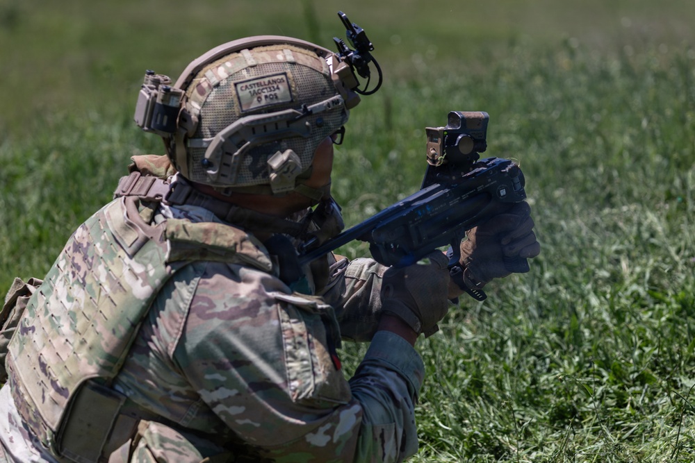 36th Infantry Regiment Soldiers refine tactical skills during live-fire exercise