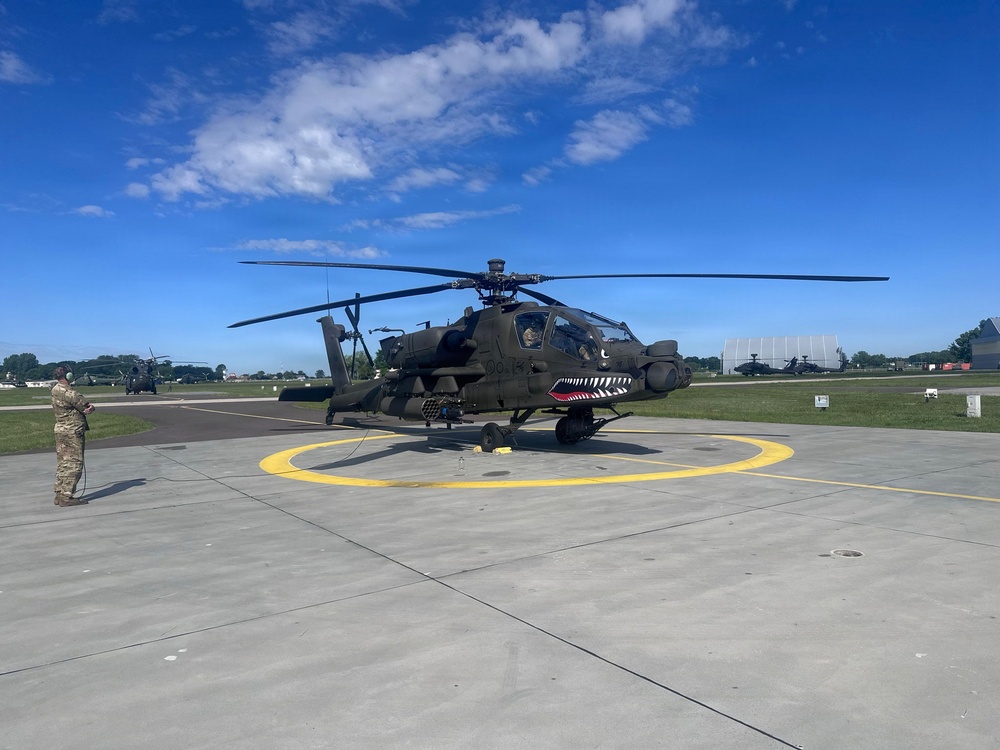 Global Partners Align Attack Aviation Tactics at Polish Apache Initiative Summit