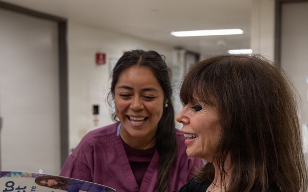 Parenting Author Heidi Murkoff Visits Military Families at NMCSD