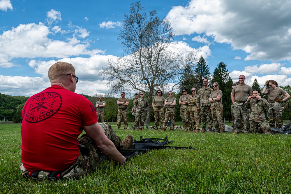 911th AES Airmen build lifesaving skills during TCCC course