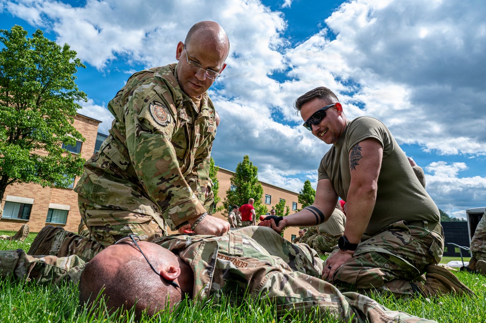 911th AES Airmen build lifesaving skills during TCCC course