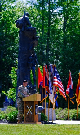10th Mountain Division Bids Senior Leaders Farewell