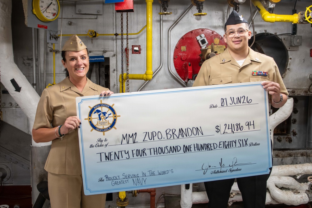 MM1 Zupo Reenlistment