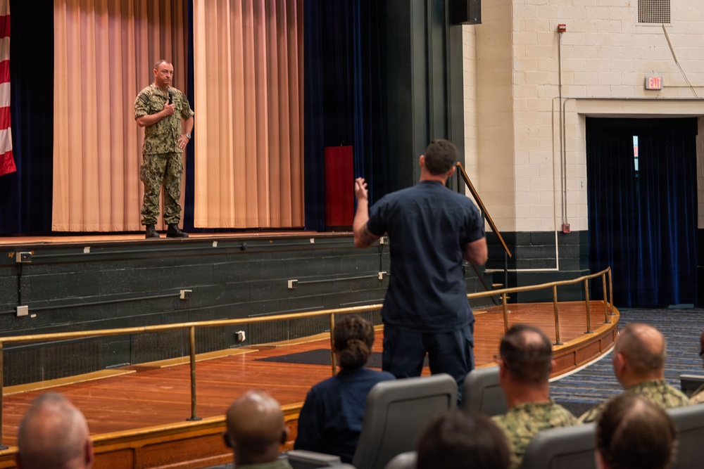 MCPON Visits Naval Station Norfolk
