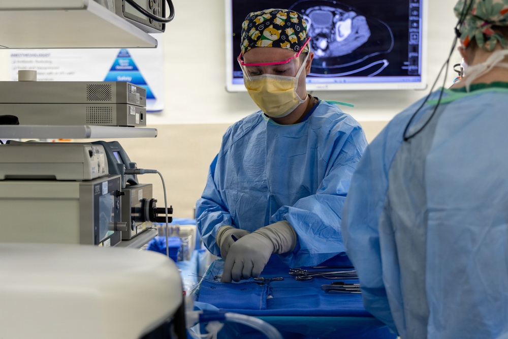 Walter Reed Organ Transplant Service team performs kidney transplant