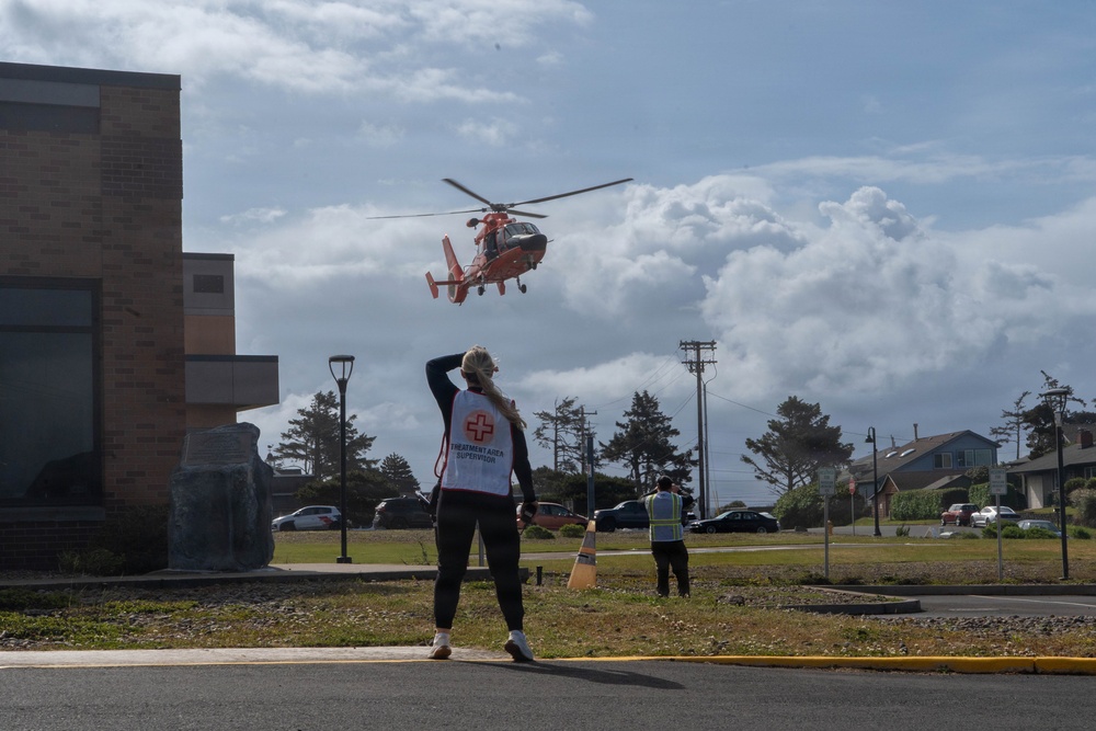 Medical helicopter supports casualty evacuation training during Newport Pathfinder