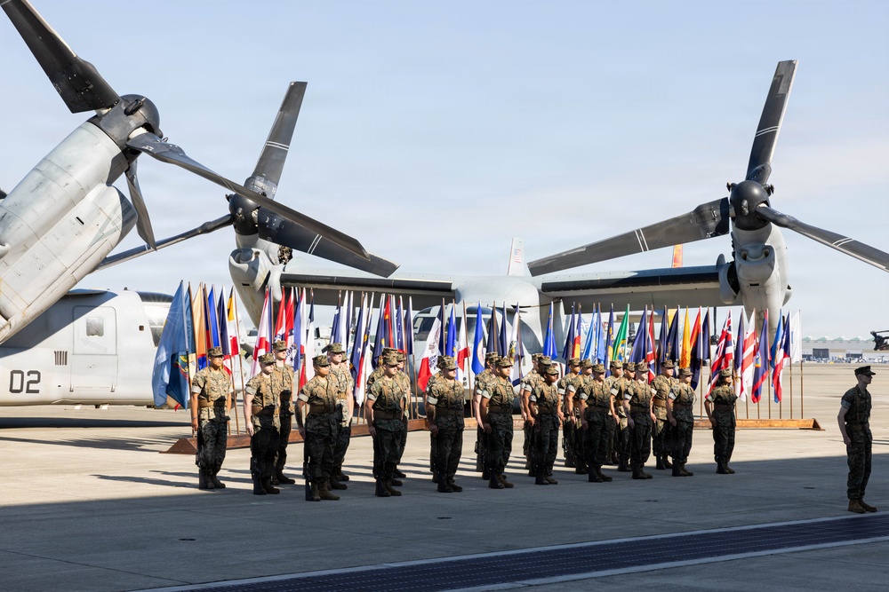 VMM-261 change of command ceremony