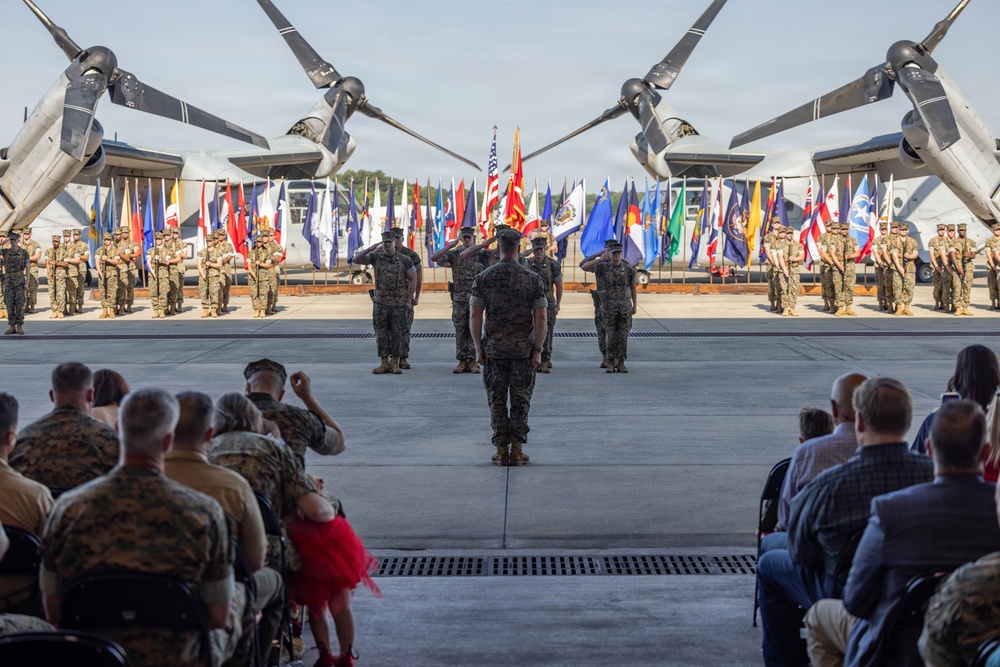 VMM-261 change of command ceremony