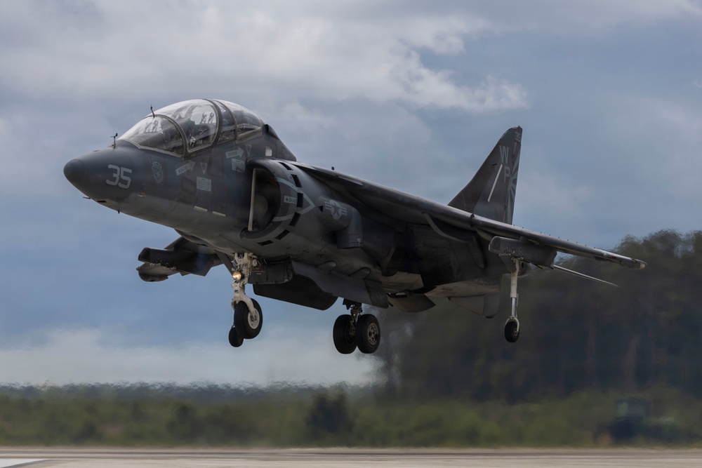 VMA-223 conducts flight operations