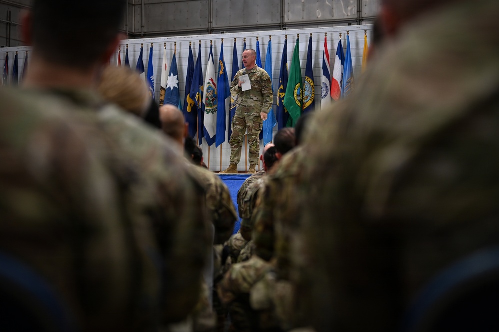 CMSAF discusses readiness, Airmen priorities during Eglin AFB all-call