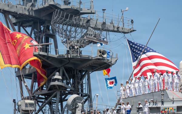 USS Ashland Returns to Naval Base San Diego