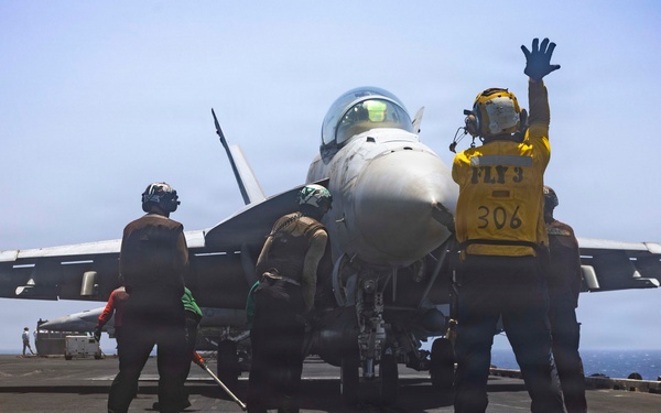 USS Abraham Lincoln Conducts Flight Operations