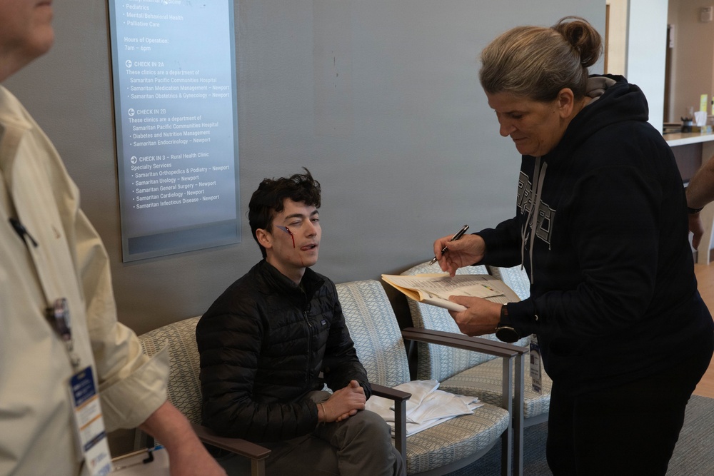 Oregon disaster response personnel evaluate simulated injuries during Pathfinder 2026