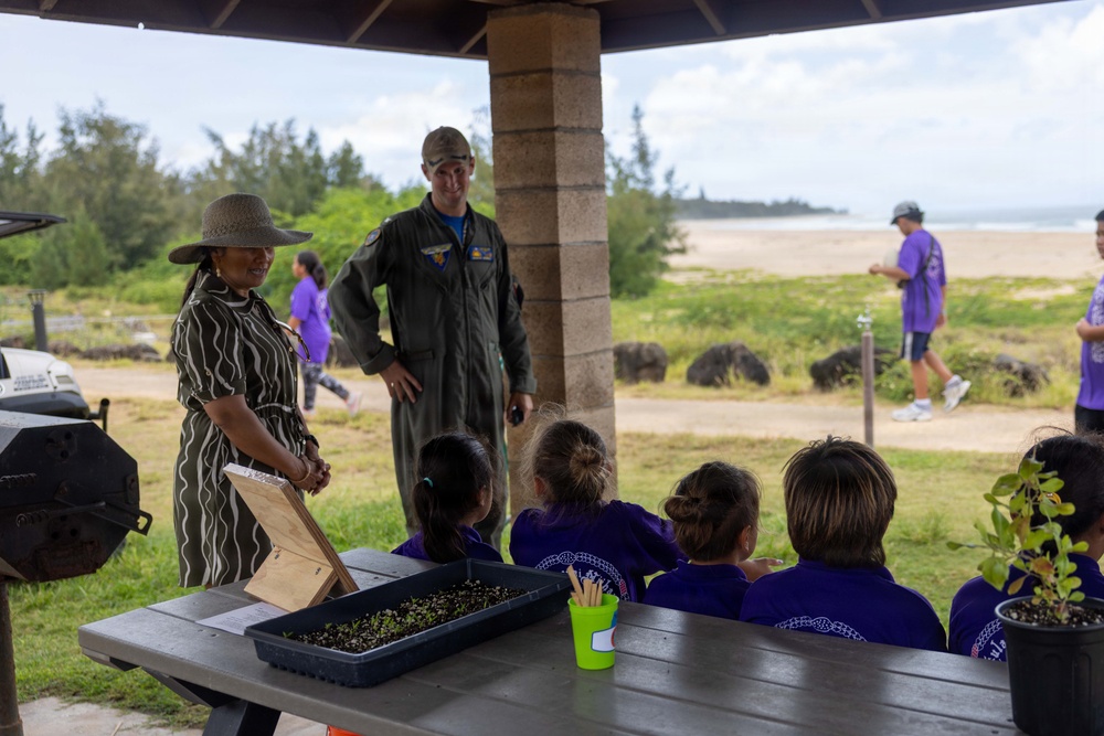 KANAKA students visit PMRF for cultural field trip