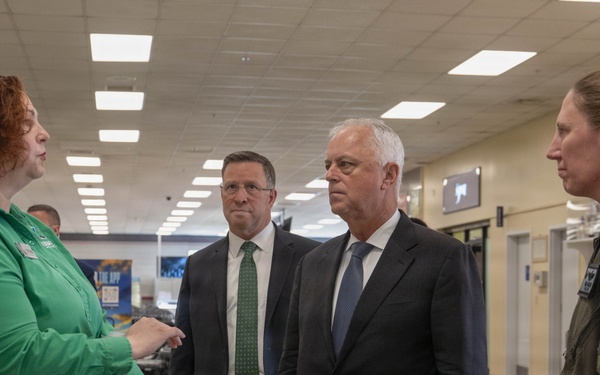 Under Secretary of War for Personnel and Readiness visits the Wolf Pack