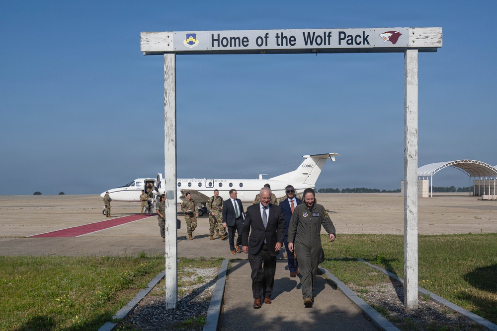 Under Secretary of War for Personnel and Readiness visits the Wolf Pack