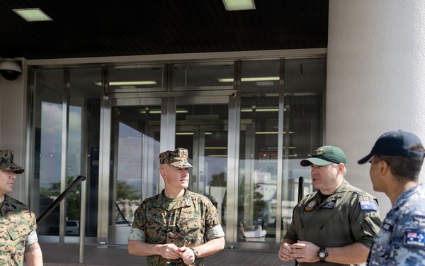 Australian ambassador-designate to Japan visits MCAS Iwakuni