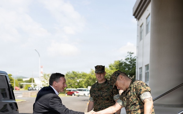 Australian ambassador-designate to Japan visits MCAS Iwakuni