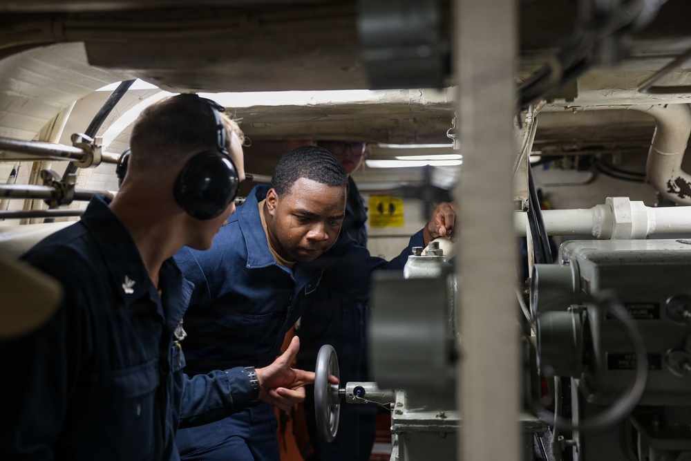 From the Foundry to the Fight: USS Iwo Jima’s Integrated Training Team