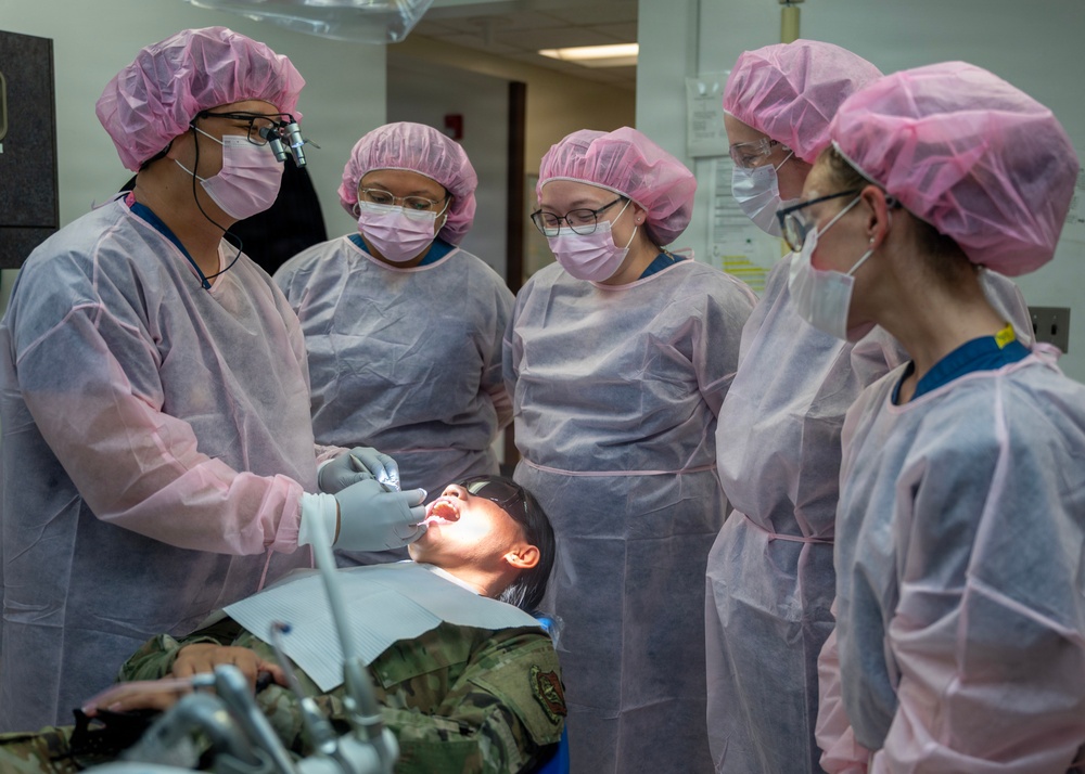 Osan dental program celebrates graduates