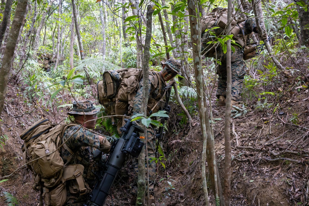 U.S. Marines from V3/7 Conduct Patrolling Exercise