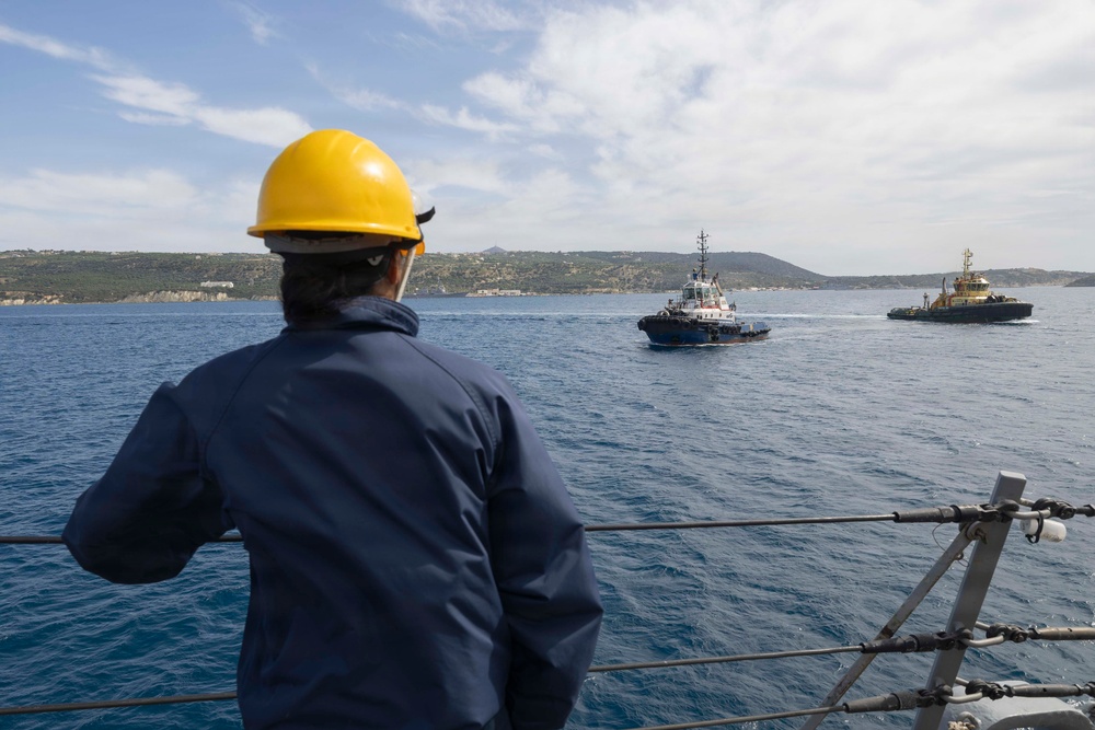 USS Bulkeley (DGD 84) pulls into Souda Bay, Greece, May 15, 2026