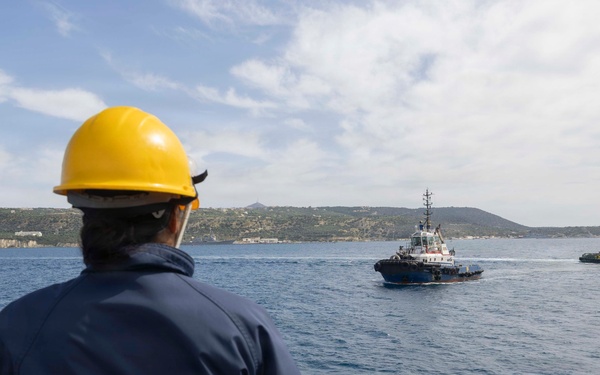USS Bulkeley (DGD 84) pulls into Souda Bay, Greece, May 15, 2026