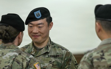 USAG-H HHC welcomes new commander