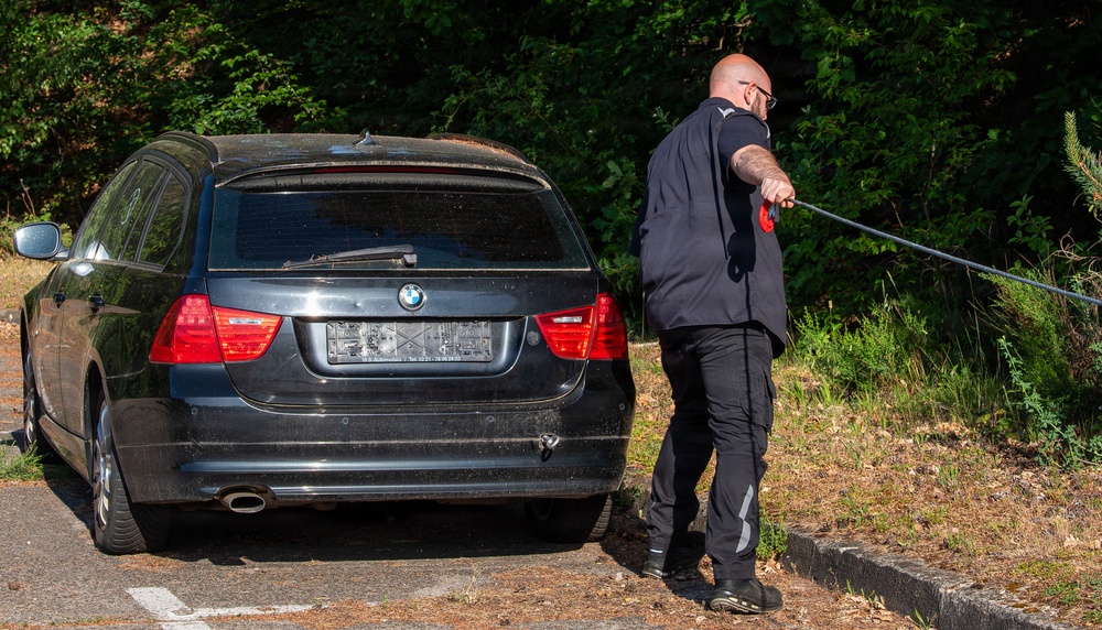 Cleaning up the streets: Ramstein AB removes first abandoned vehicle