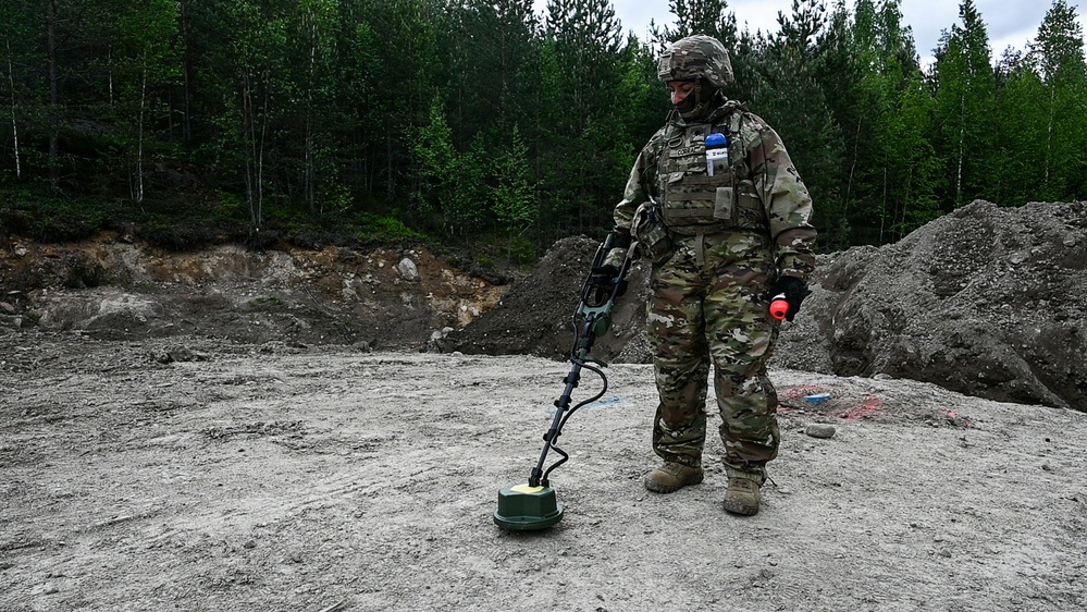 VNG engineers supporting Karelian Sword 26 in Finland