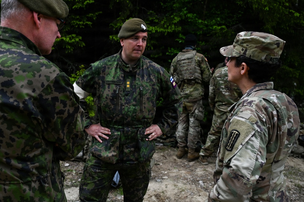 329th RSG command visits troops in Finland