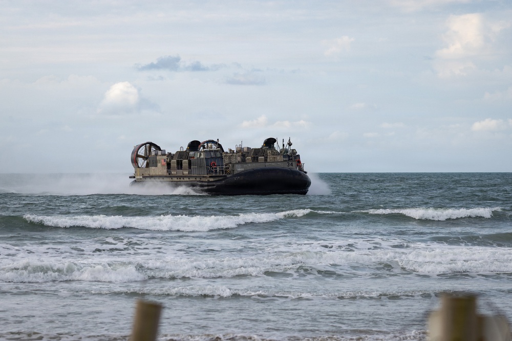22nd MEU Marines and Sailors return to Camp Lejeune after a nearly 10-month deployment