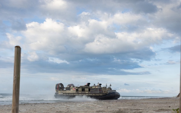 22nd MEU Marines and Sailors return to Camp Lejeune after a nearly 10-month deployment