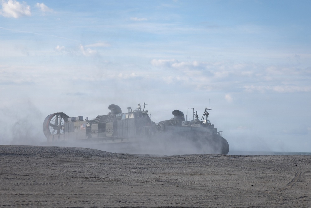 22nd MEU Marines and Sailors return to Camp Lejeune after a nearly 10-month deployment