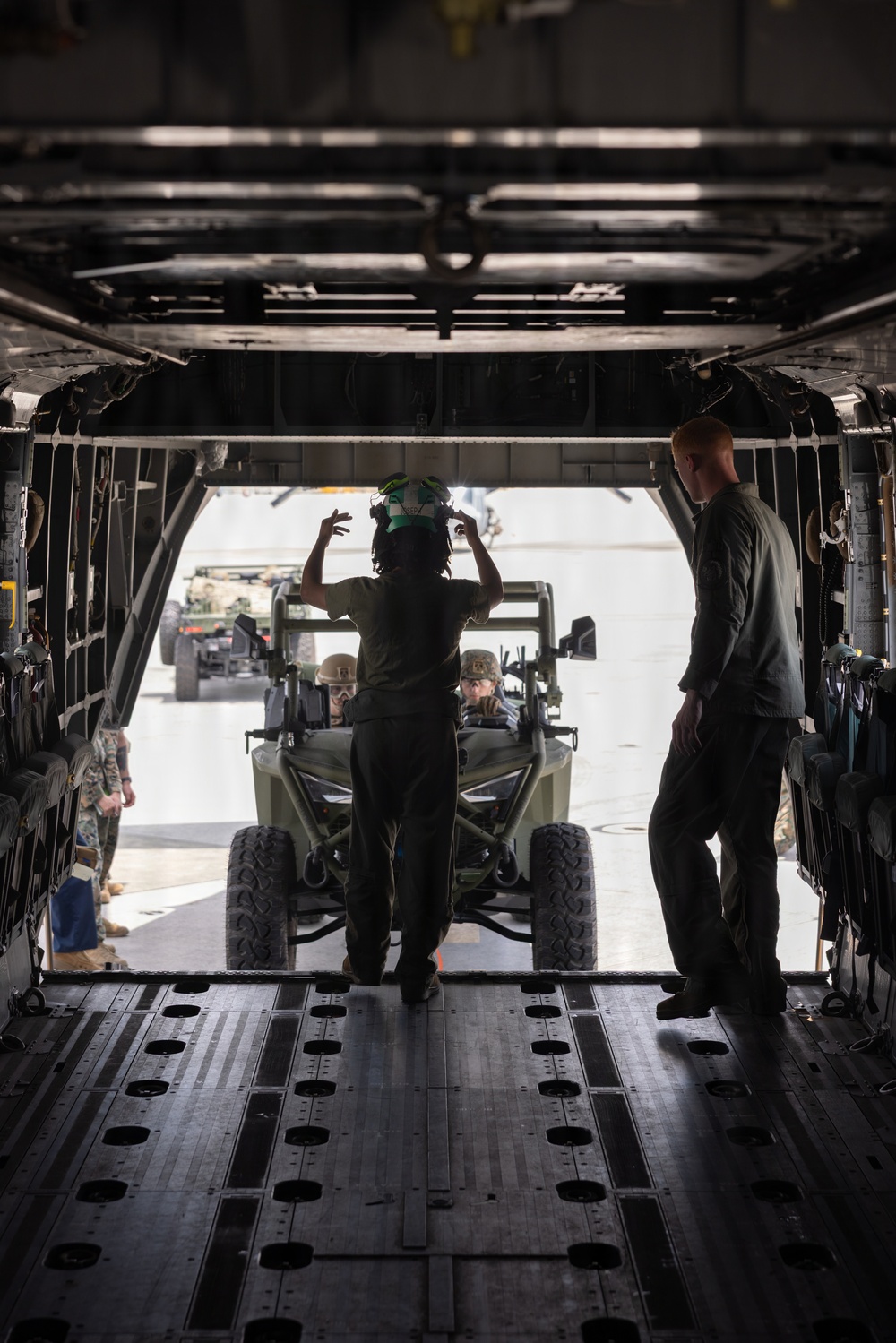 HMH-461 conducts vehicle embarkation training with the CH-53K