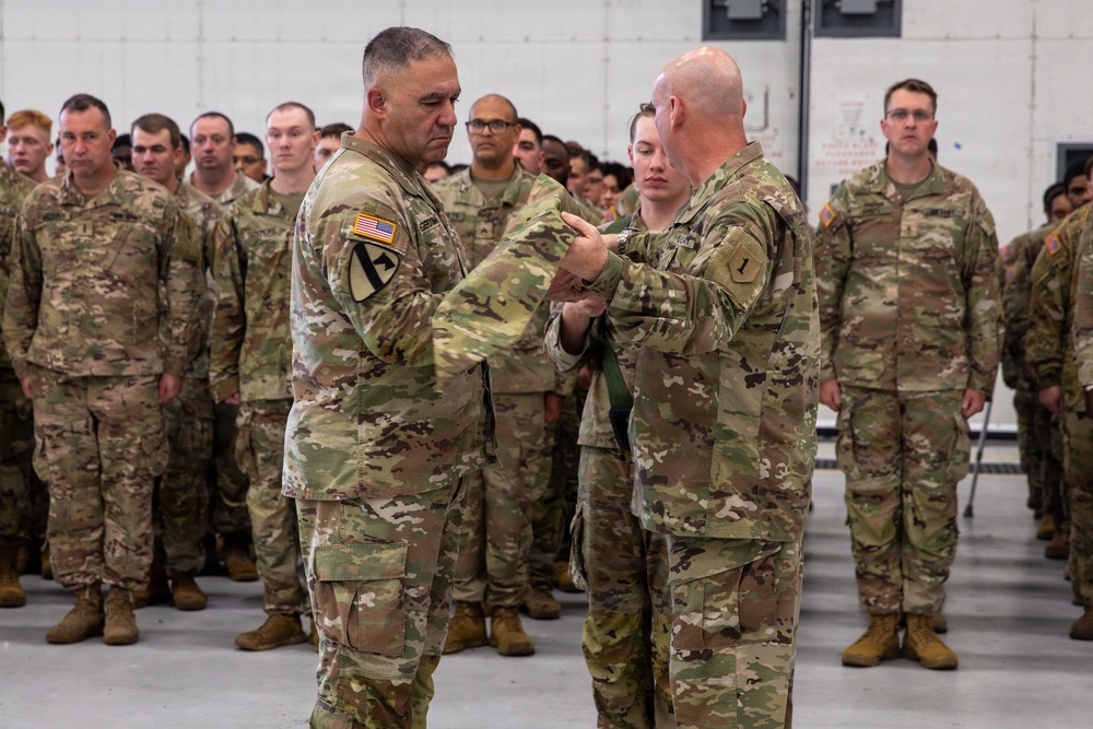 1st Combat Aviation Brigade Colors Casing Ceremony