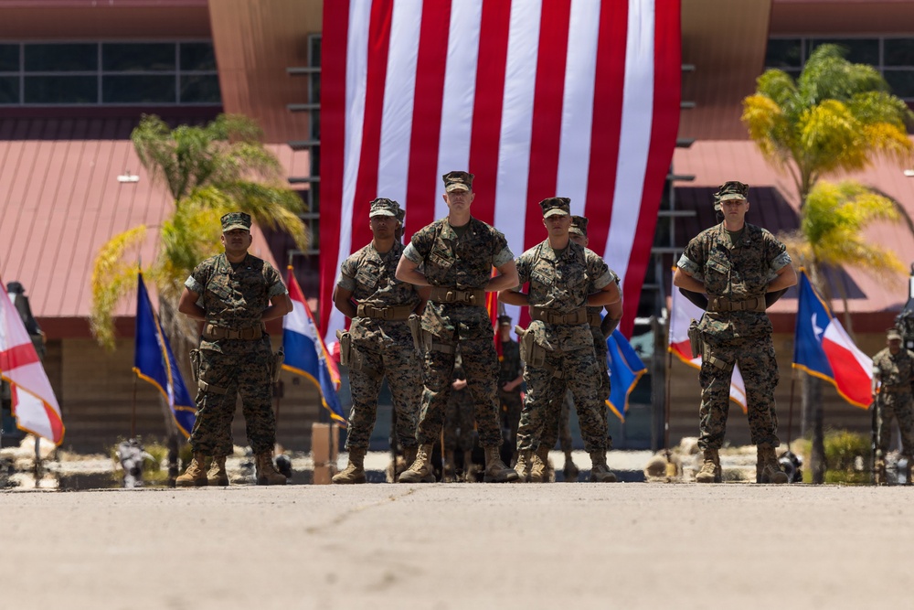 DVIDS - Images - Combat Logistics Battalion 15 conducts change of ...