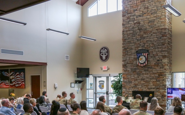 Fort Campbell SRU Conducts Memorial Garden Rededication