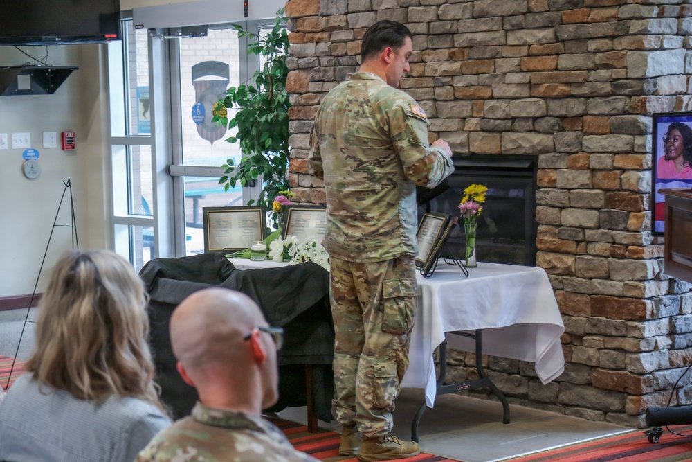 Fort Campbell SRU Conducts Memorial Garden Rededication