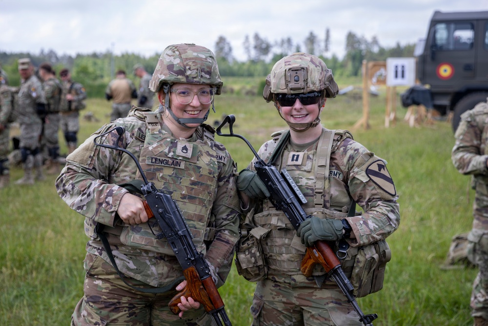 U.S. Army Soldiers strengthen NATO partnership through cross-training in Poland