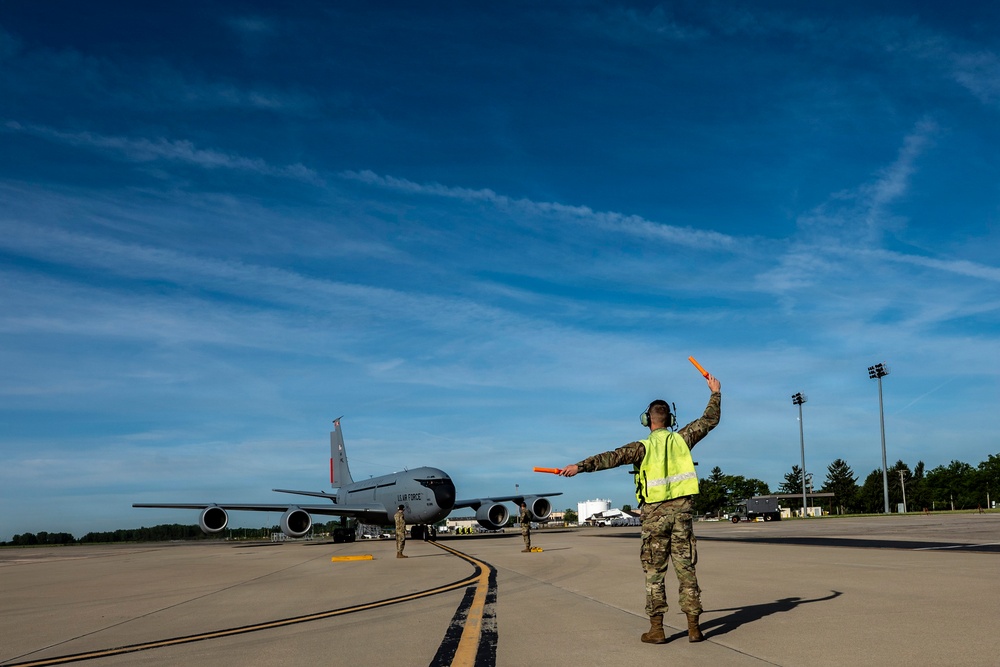 Deployers return home