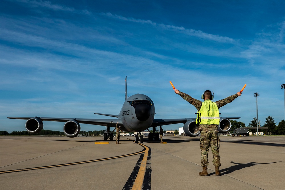 Deployers return home