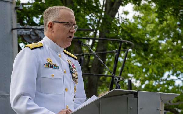 PNSY Holds Change of Command Ceremony for Submarine Squadron TWO