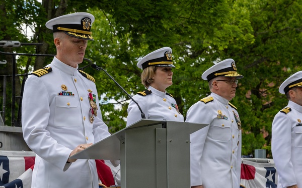 PNSY Hold Change of Command Ceremony for Squadron TWO