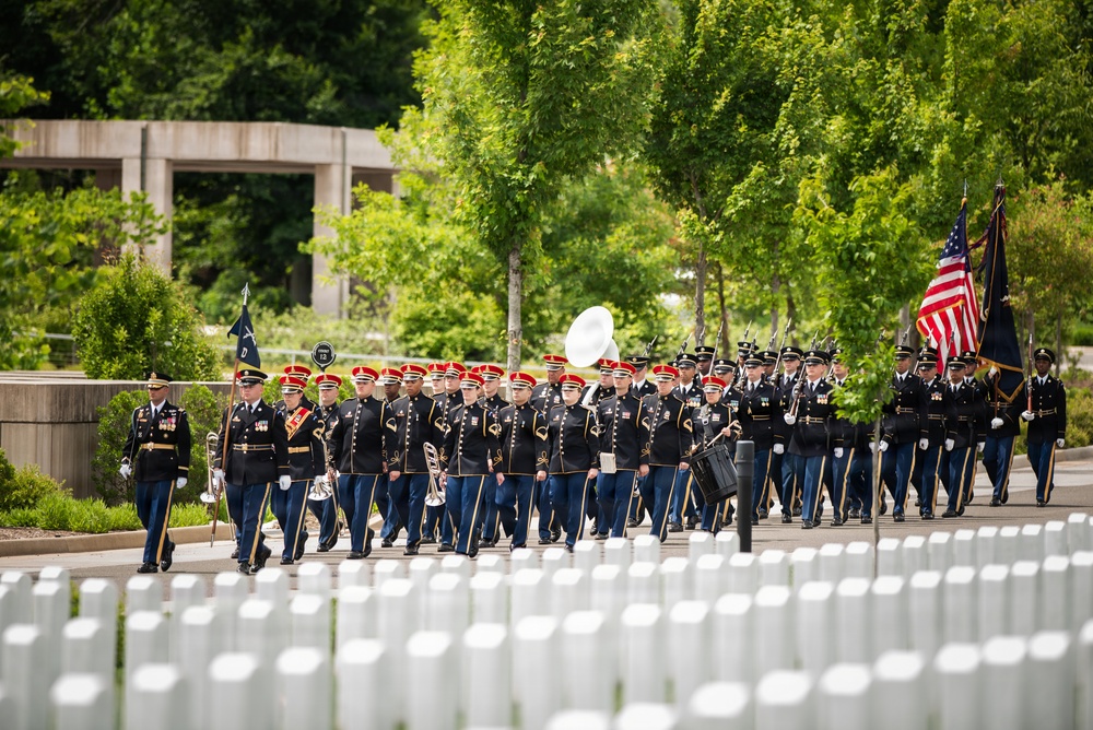 Col. Thomas J. Kilbride Conducts His Final Walk
