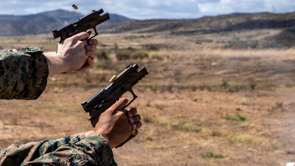 15th MEU Conducts Live-Fire Range.