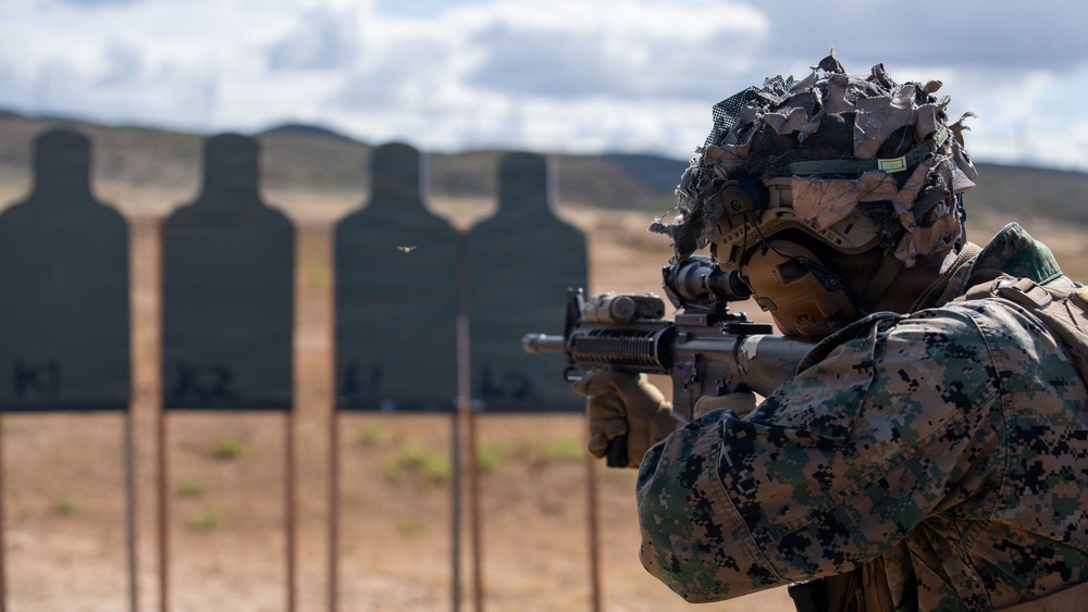 15th MEU Conducts Live-Fire Range.